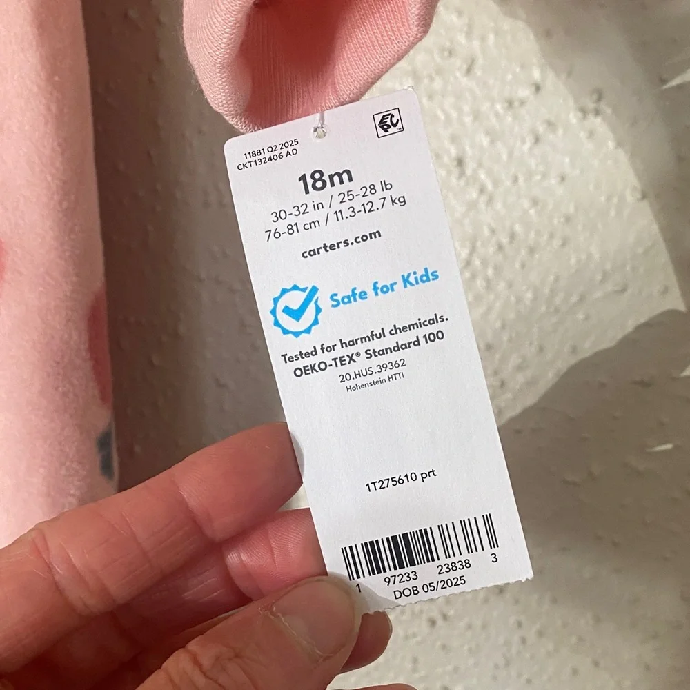 NWT Carter’s 18M Pink Strawberry Footed Pajamas 🍓 | Zip Up | OEKO-TEX - Picture 3 of 14